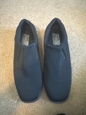 Sketchers black loafers Size 7.5 - size Shoes:  7 & 7.5 (Big Kid/Adult)
